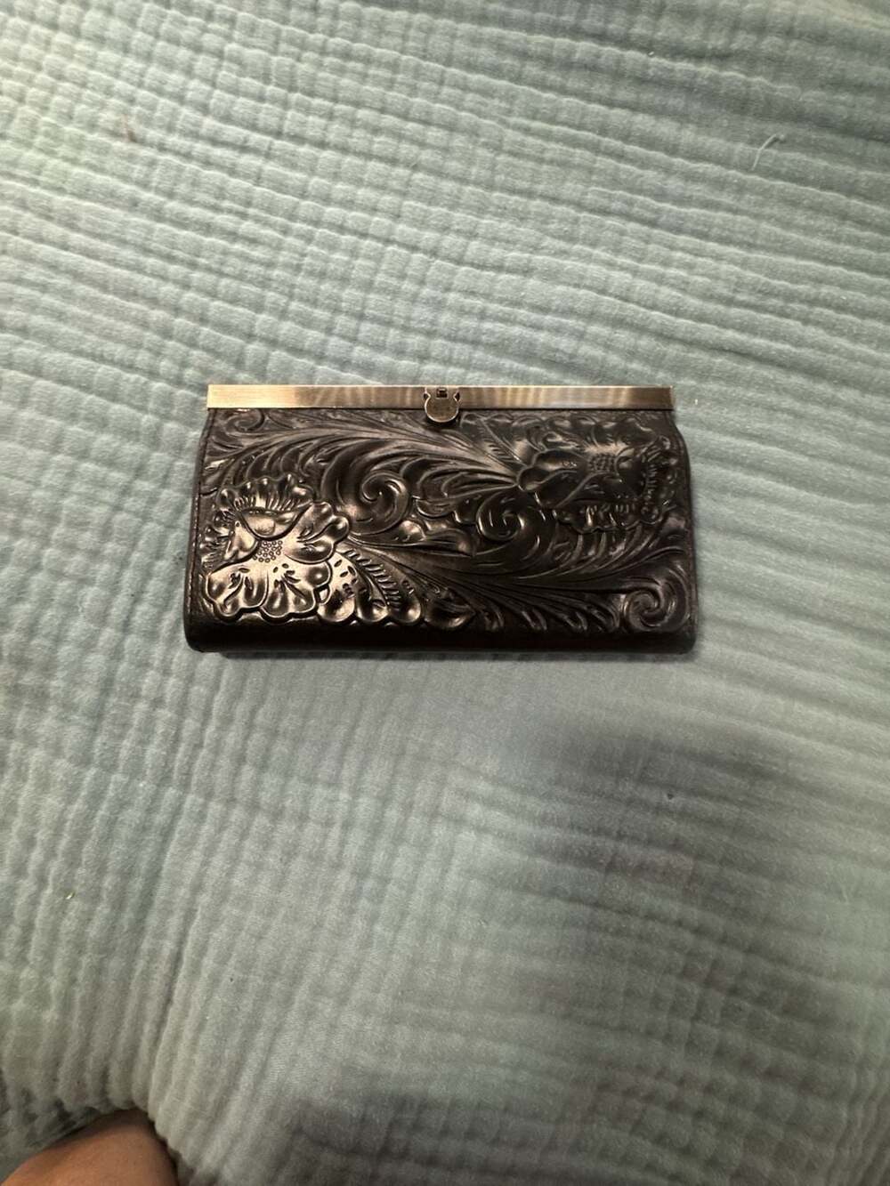 Patricia Nash Cauchy Tooled Leather Clutch Framed Wallet Black